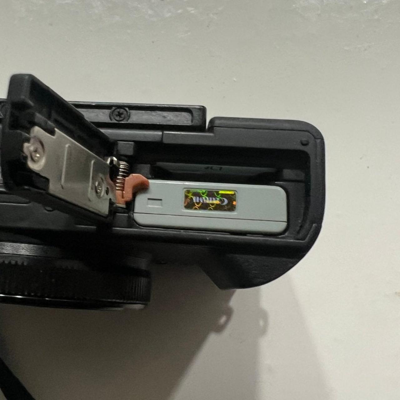 Camera Can Black Cameras-and-accessories