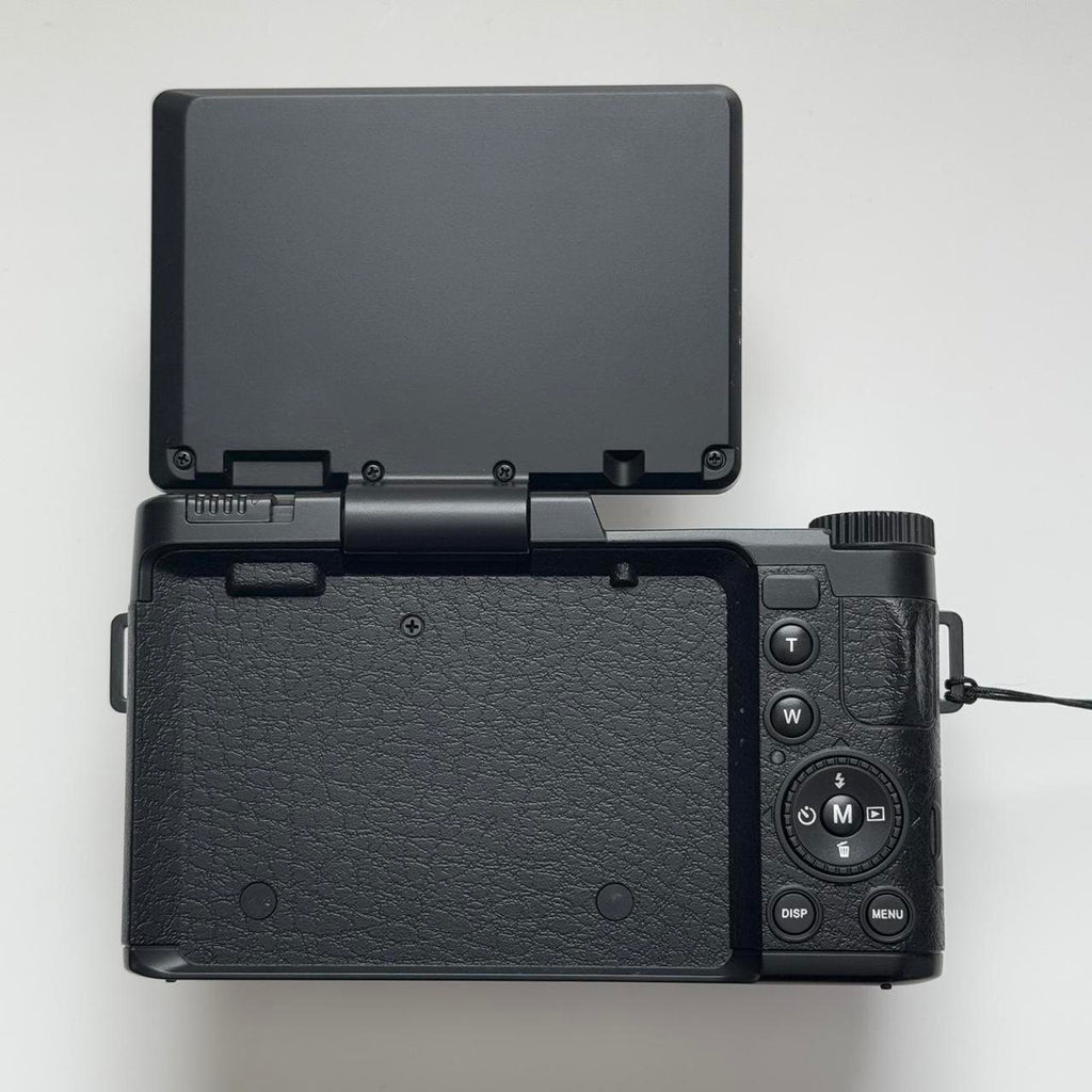 Swivel Screen Digital Camera | No Brand Name💗...