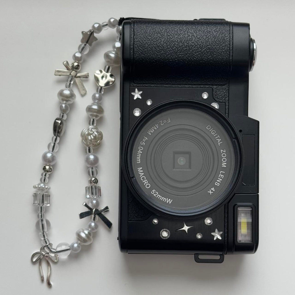 Swivel Screen Digital Camera | No Brand Name💗...