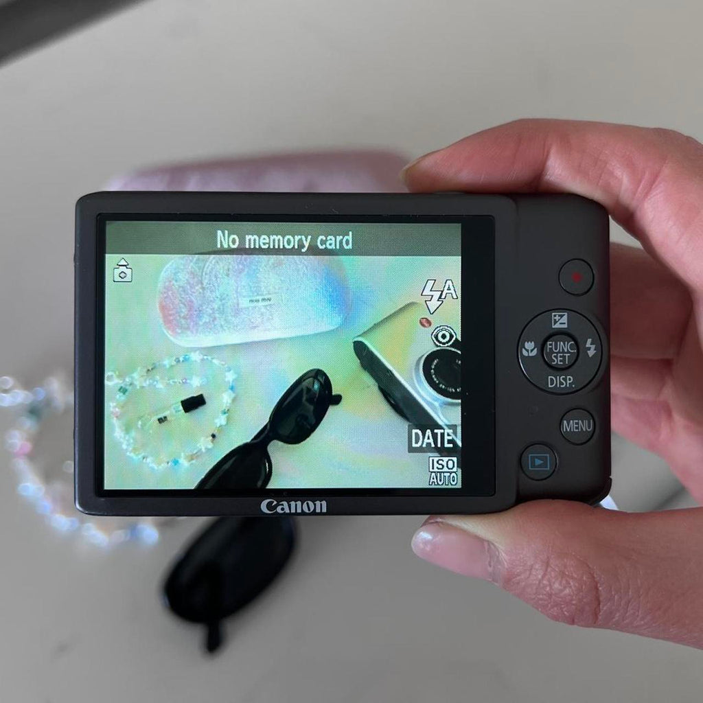 Canon PowerShot ELPH 100 HS digital camera