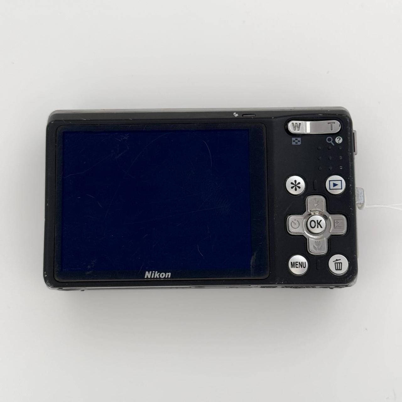 Nikon Coolpix S560 Digital Camera💗 Tested by our...