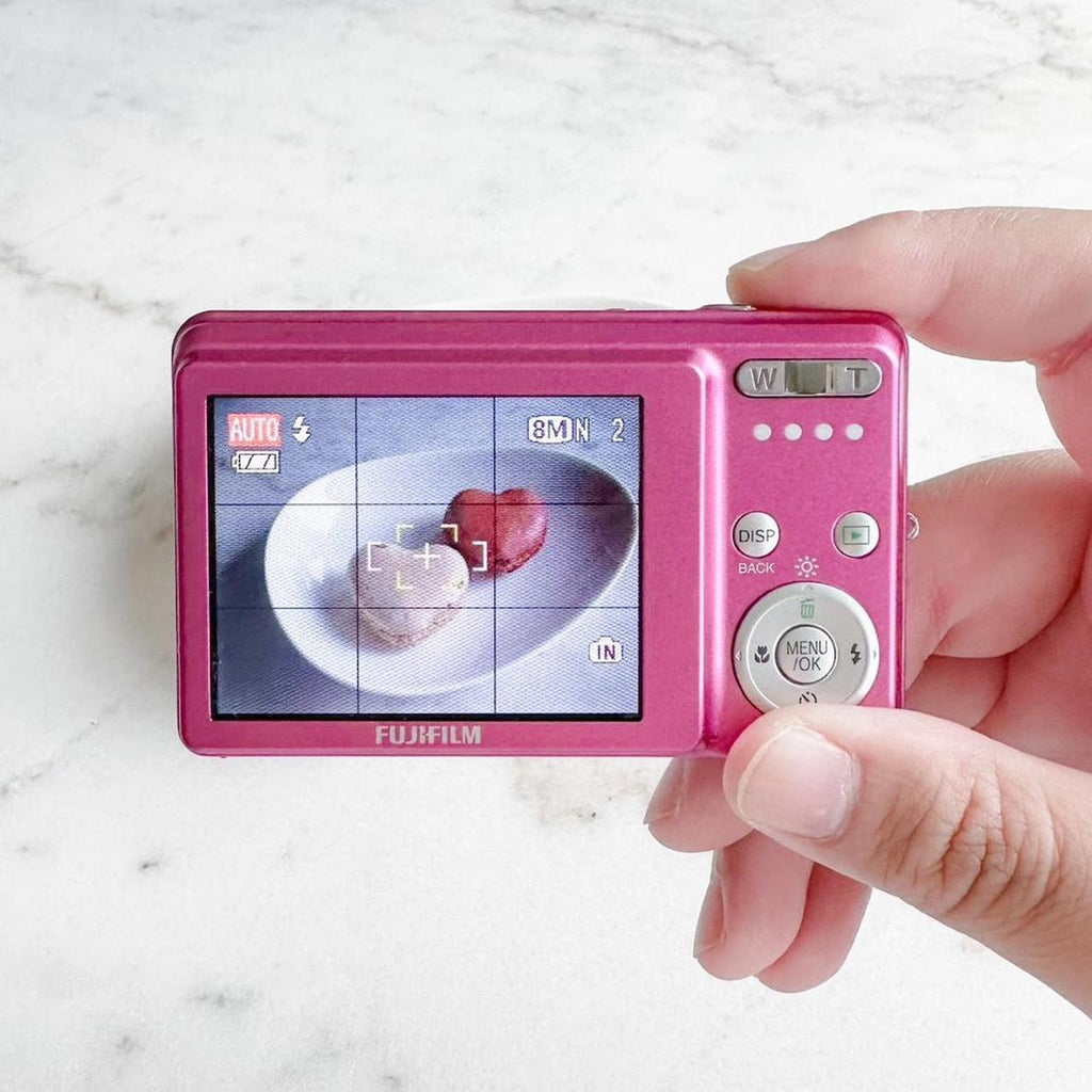 Fujifilm finepix J12 digital camera